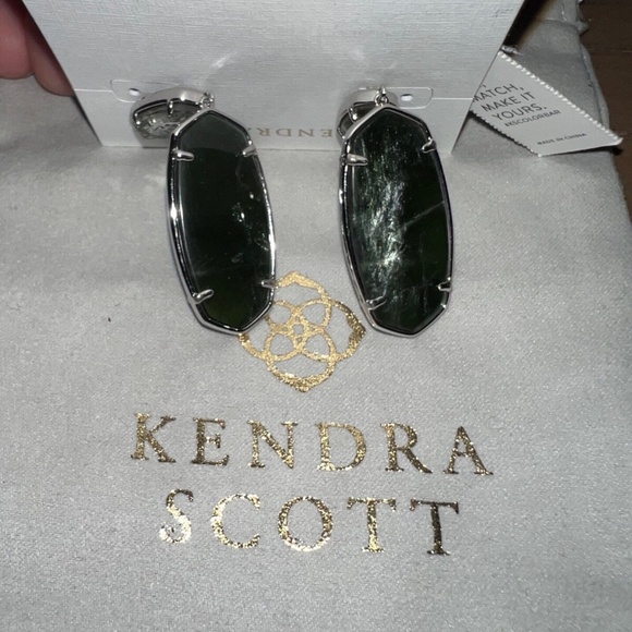 Kendra Scott Elle Custom Statement Earrings Silver & Green Sage Mica NEW - Picture 3 of 6